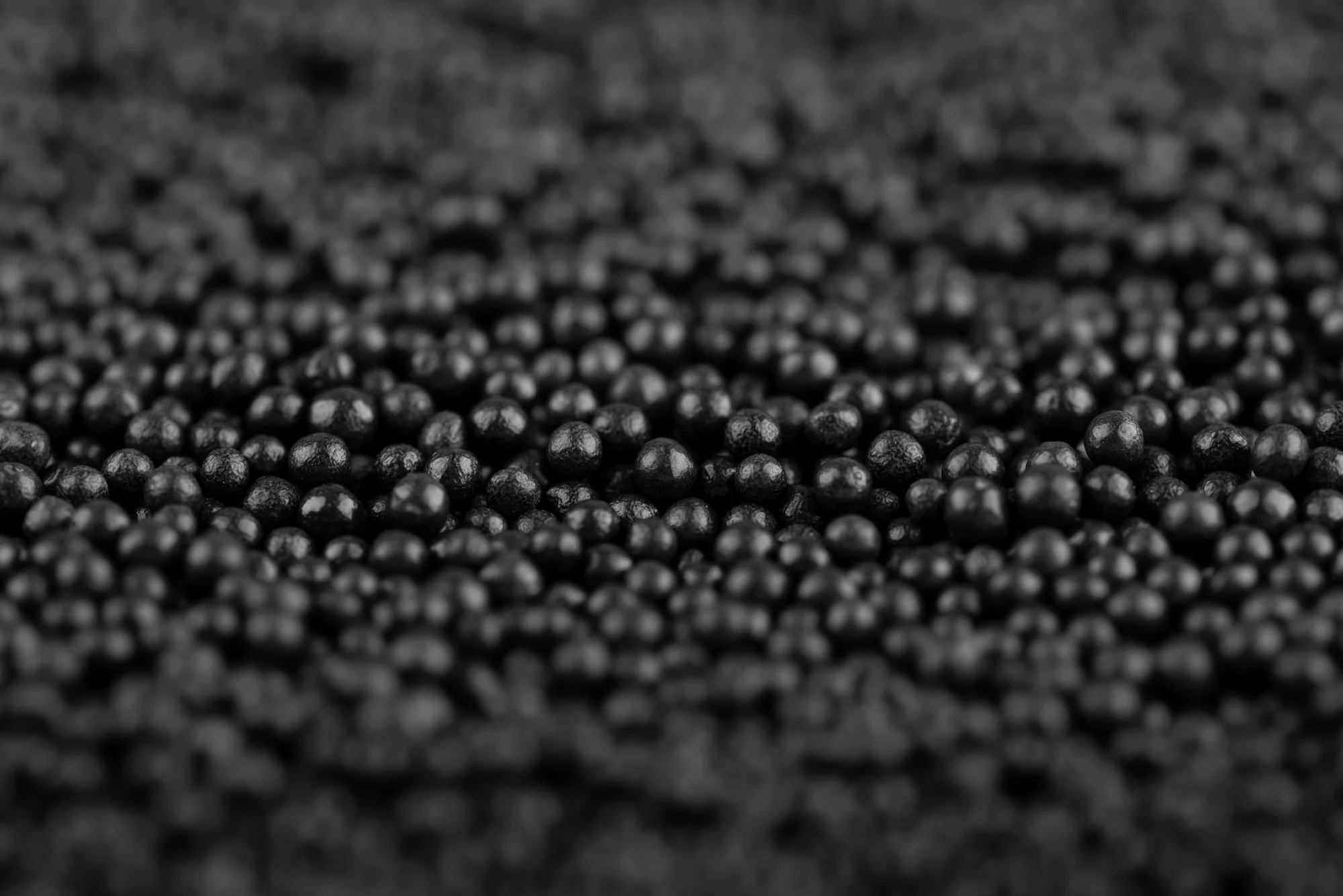 Carbon coated silica