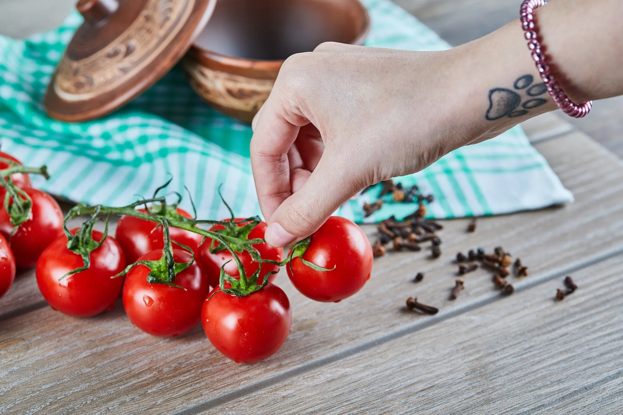 Tomato health risks